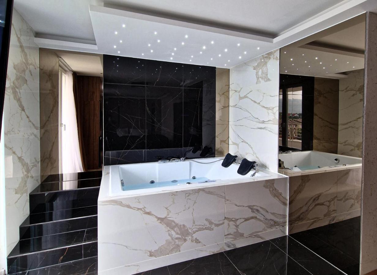 Petkov5Ki.Luxuryapartments สโกเปีย ภายนอก รูปภาพ